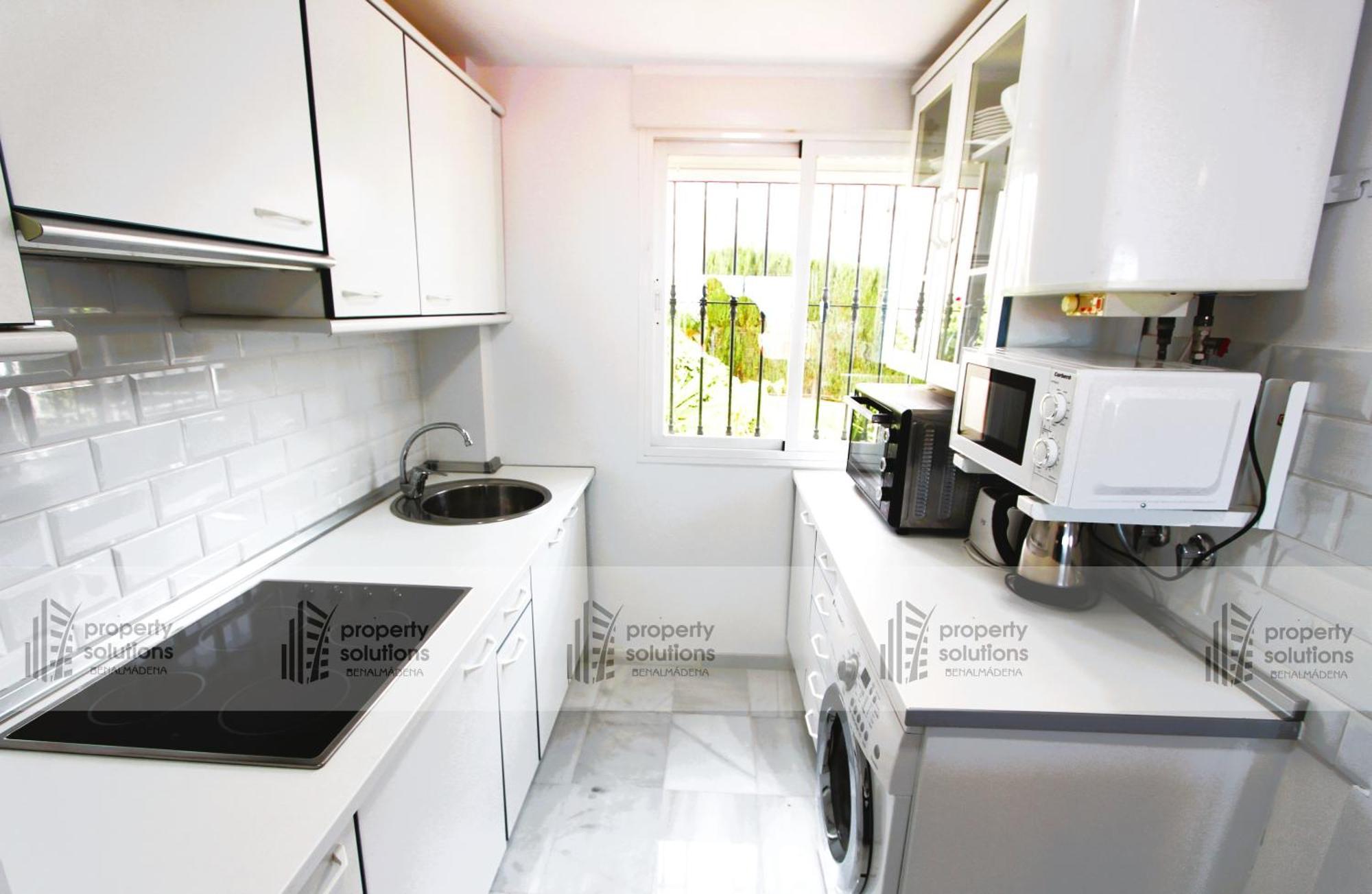 Апартаменти Lomas De Mena, 21 - Atico Con Vistas Al Mar - Piscina Y Barbacoa - Parking Gratis - Excelente Conexion Wifi Бенальмадена Екстер'єр фото